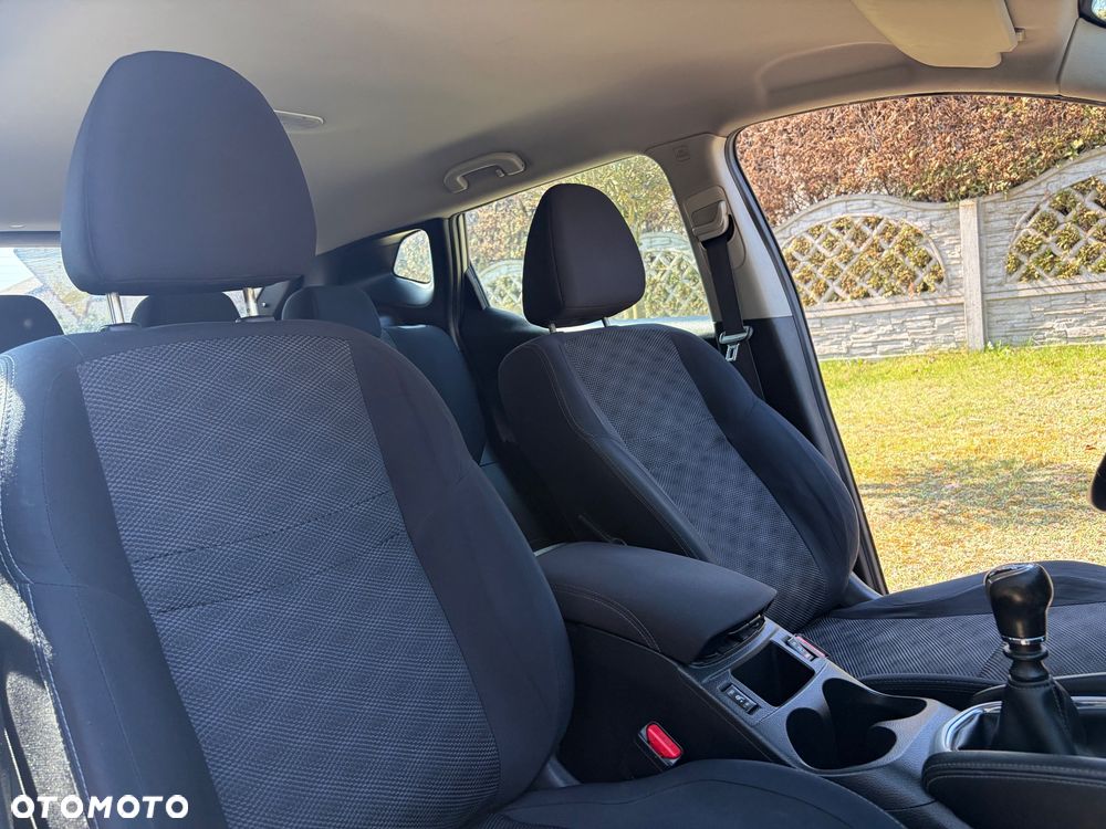 Nissan Qashqai 1.6 DCi 4x4 N-Connecta EU6 - 25