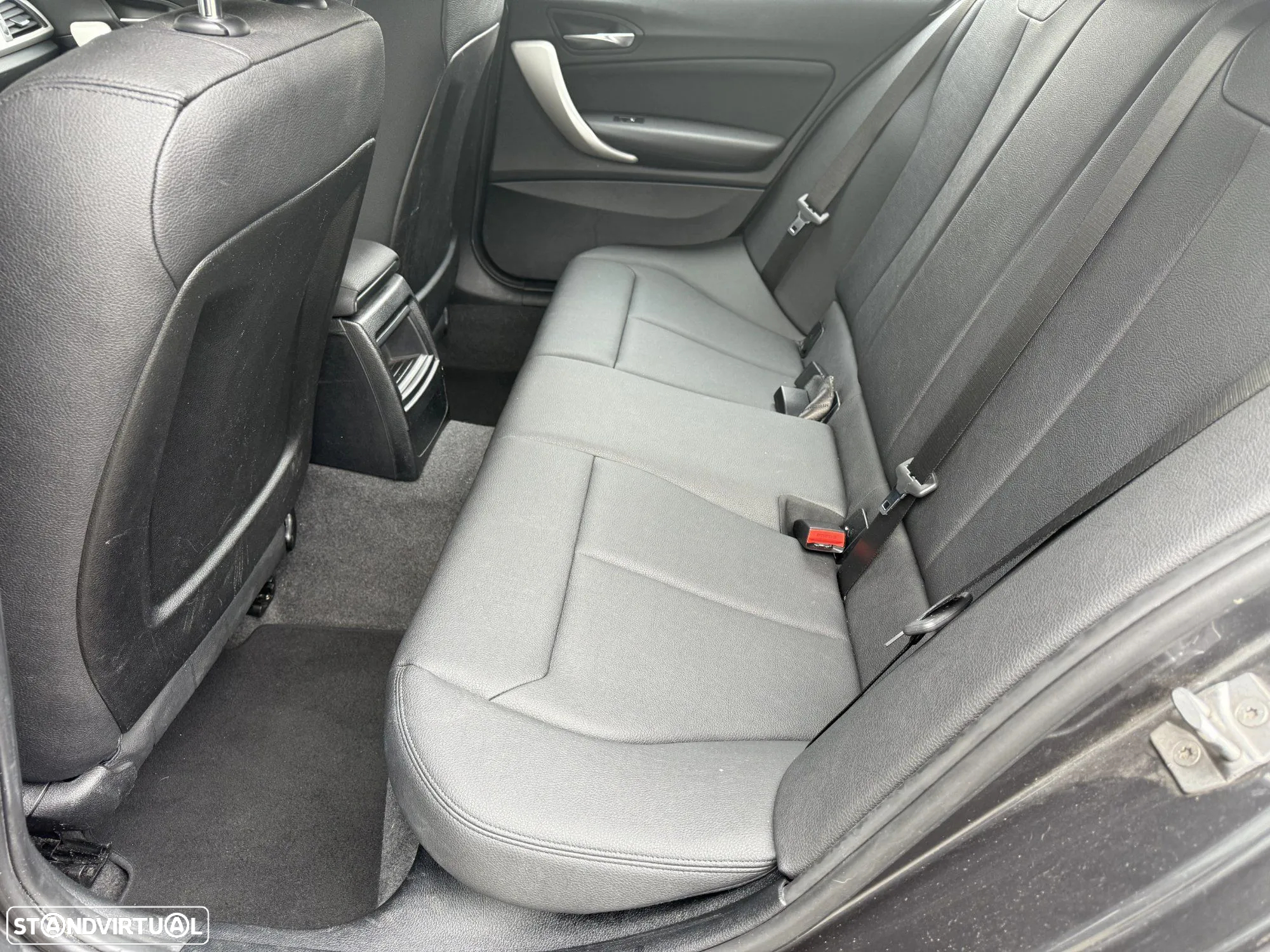 BMW 116 d Luxury Line - 12