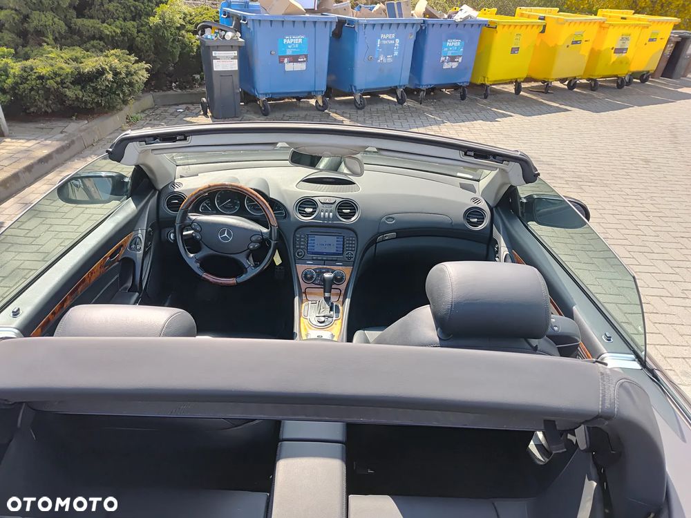 Mercedes-Benz SL 500 7G-TRONIC - 11