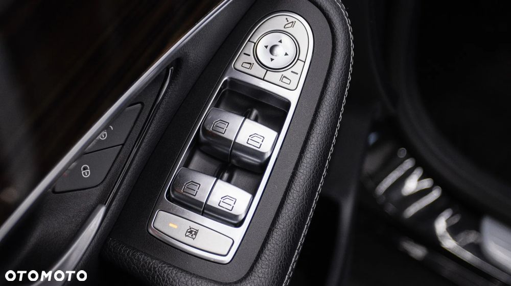 Mercedes-Benz GLC 200 - 34