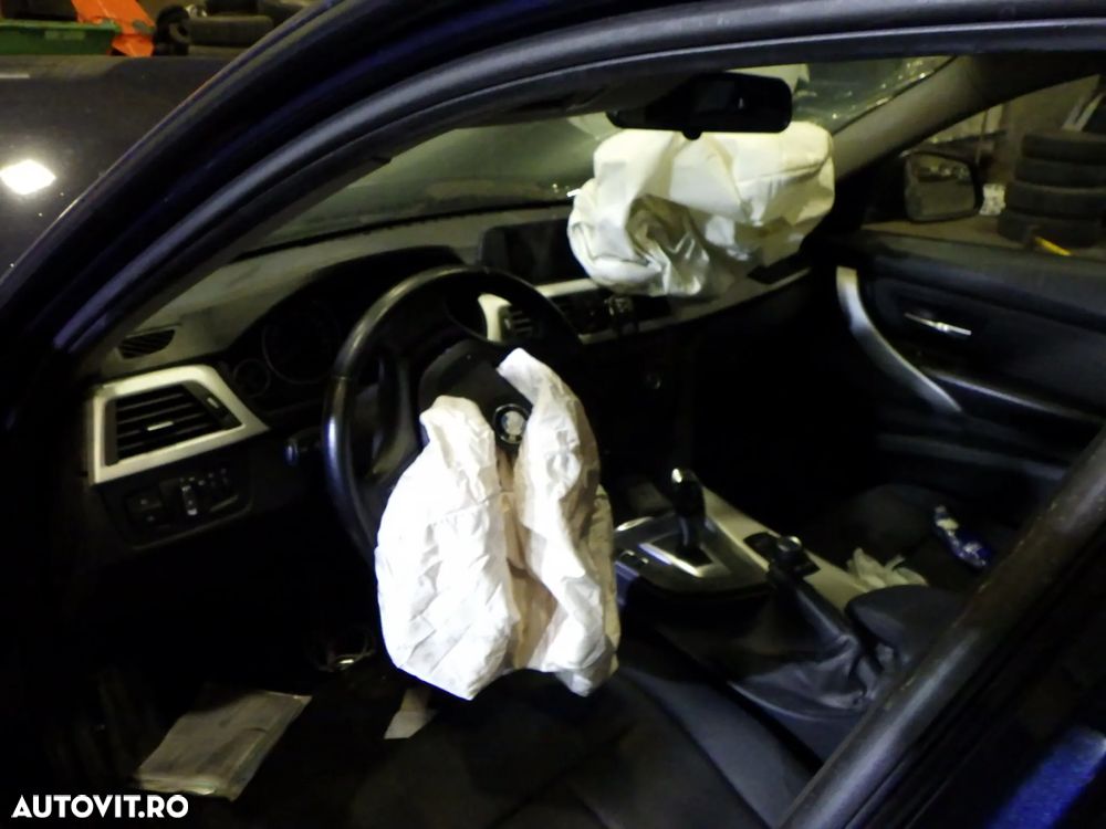 Dezmembrez BMW seria 3 F 31 , an 2013 ,  2.0 D , cod motor N47D20C - 6