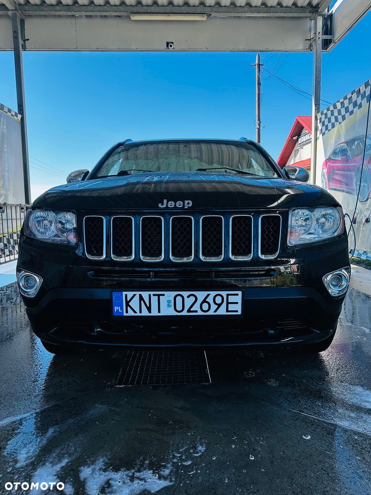 Jeep Compass - 1