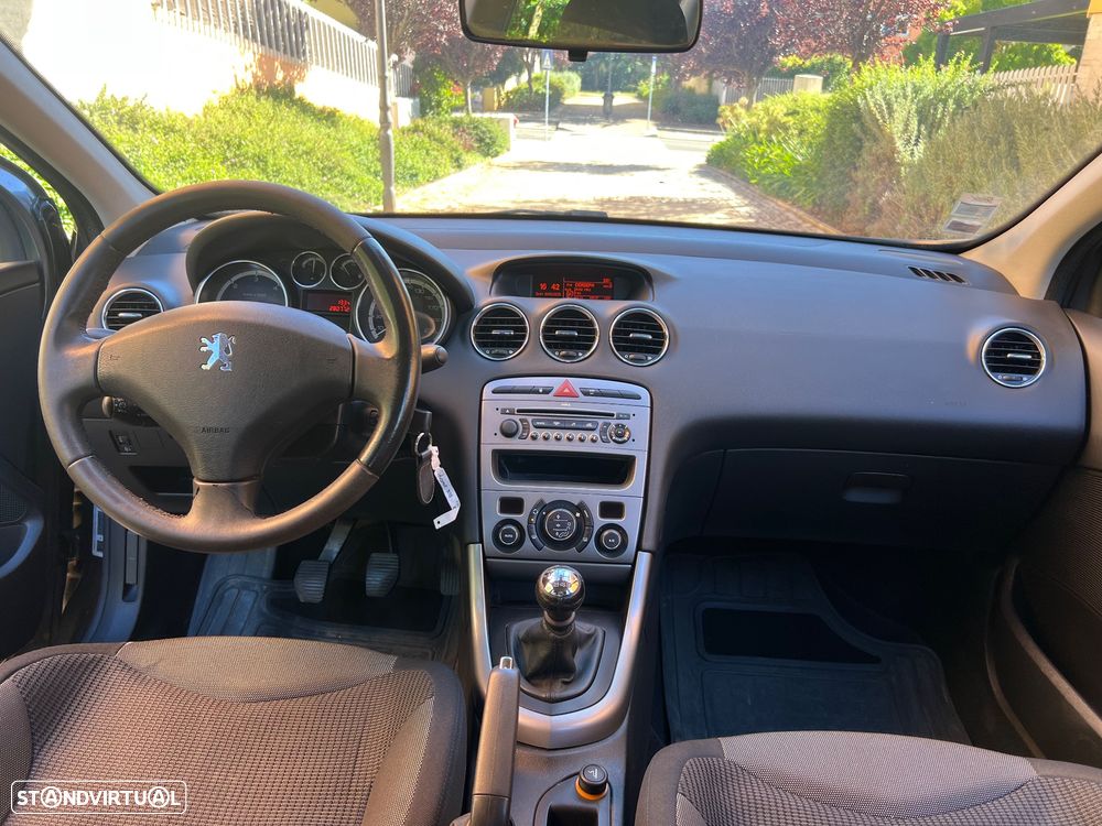 Peugeot 308 1.6 HDi Executive - 10