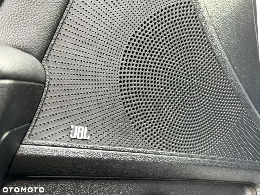 Kia ProCeed 1.6 T-GDI GT DCT - 18