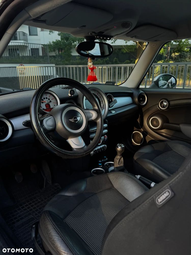 MINI Cooper - 9