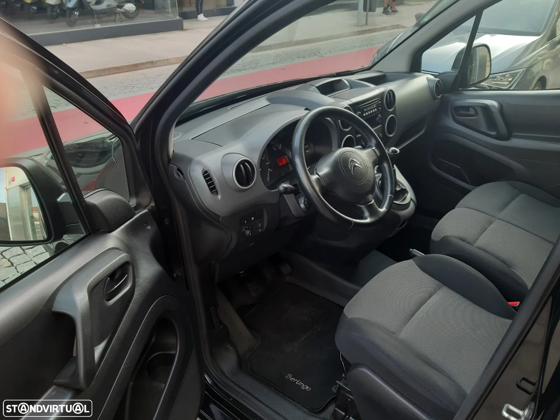 Citroën Berlingo 3 Lugares 100 Cv - 5