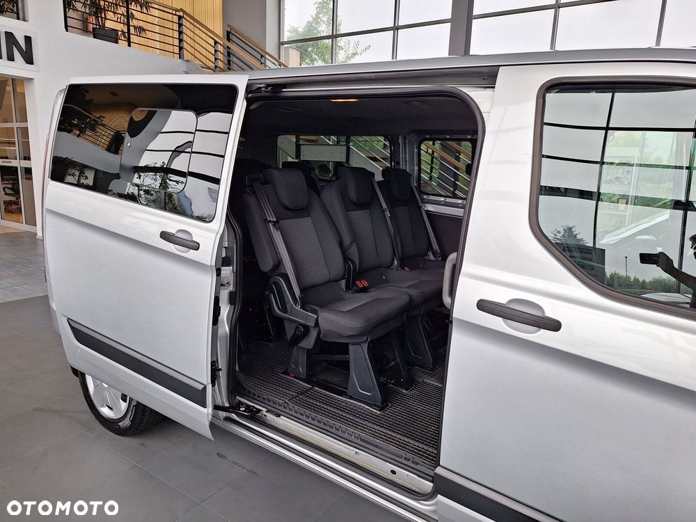 Ford Transit Custom - 13
