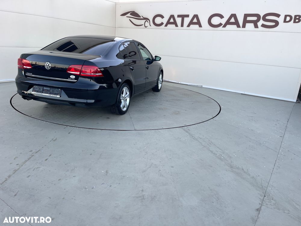 Volkswagen Passat 2.0 TDI BlueMotion Tehnology Comfortline - 16