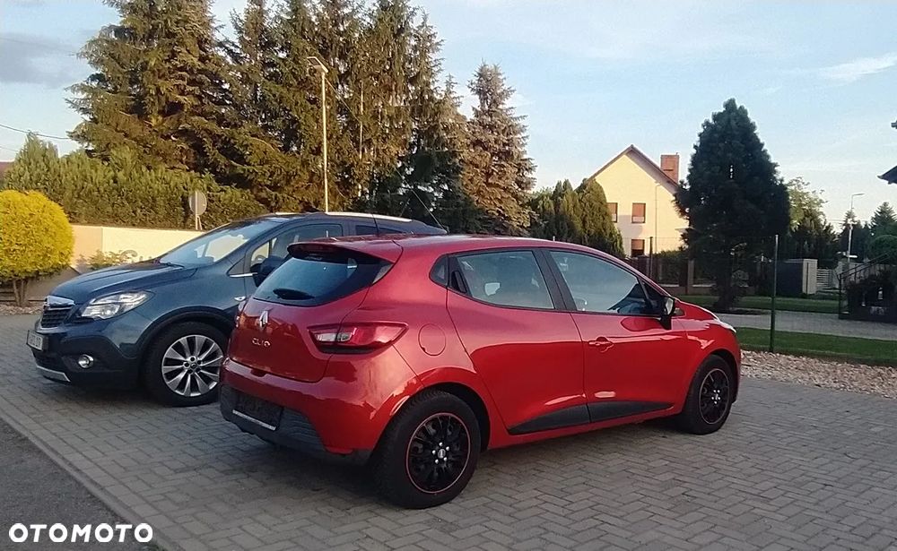 Renault Clio 1.2 16V 75 Dynamique - 8