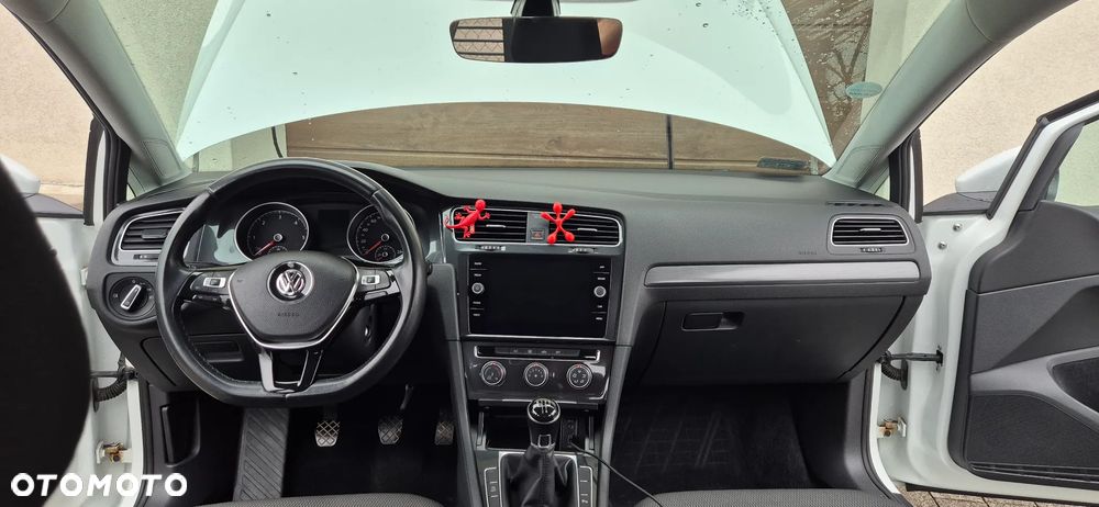 Volkswagen Golf - 7