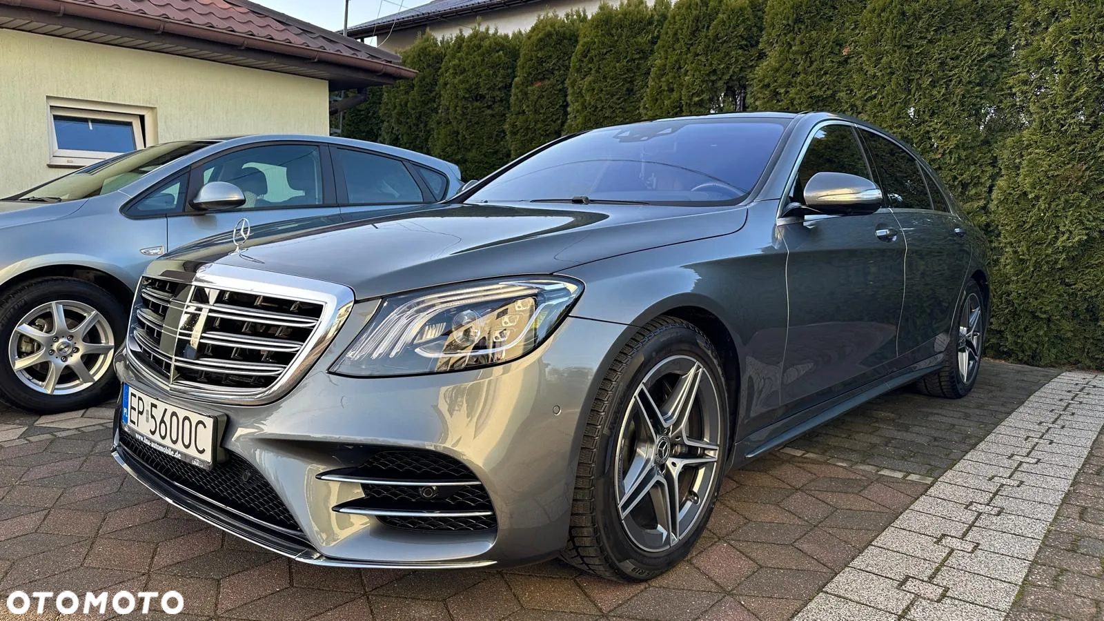 Mercedes-Benz Klasa S 560 4-Matic L 9G-TRONIC - 4