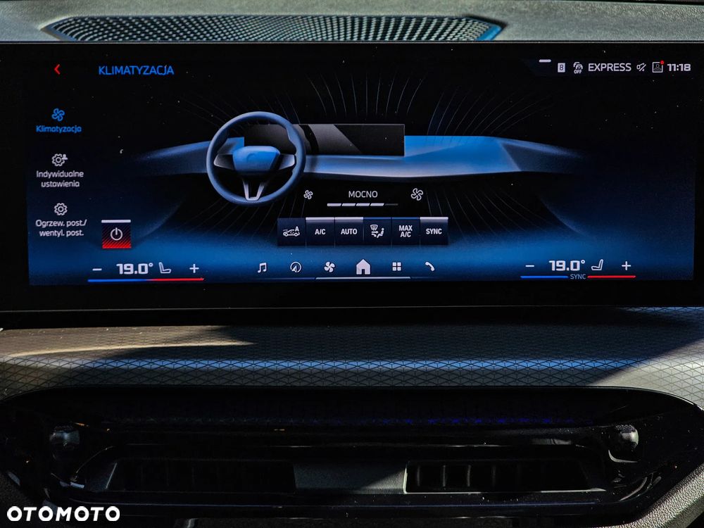 BMW Seria 3 M340d xDrive mHEV sport - 30