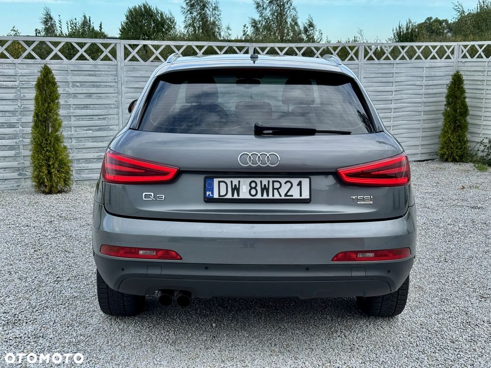 Audi Q3 2.0 TFSI Quattro - 23