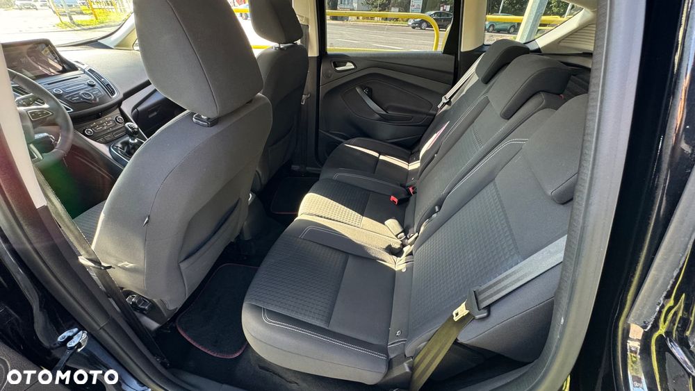 Ford C-MAX 1.5 TDCi Start-Stop-System Titanium - 23