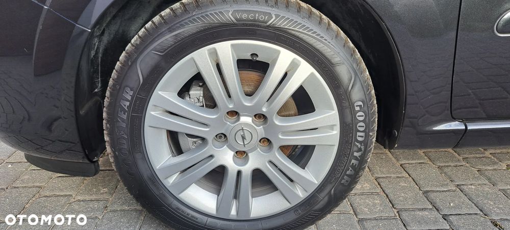 Opel Zafira 1.8 Innovation - 27