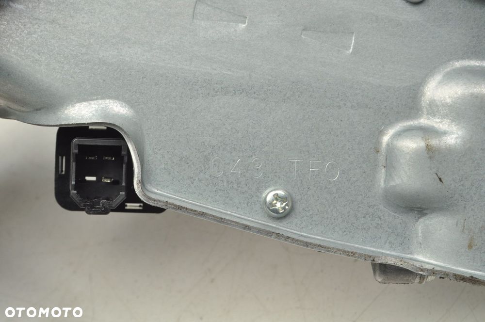 HONDA JAZZ III LIFT SILNICZEK WYCIERACZKI TYŁ TYLNEJ P1 043TF0 - 6