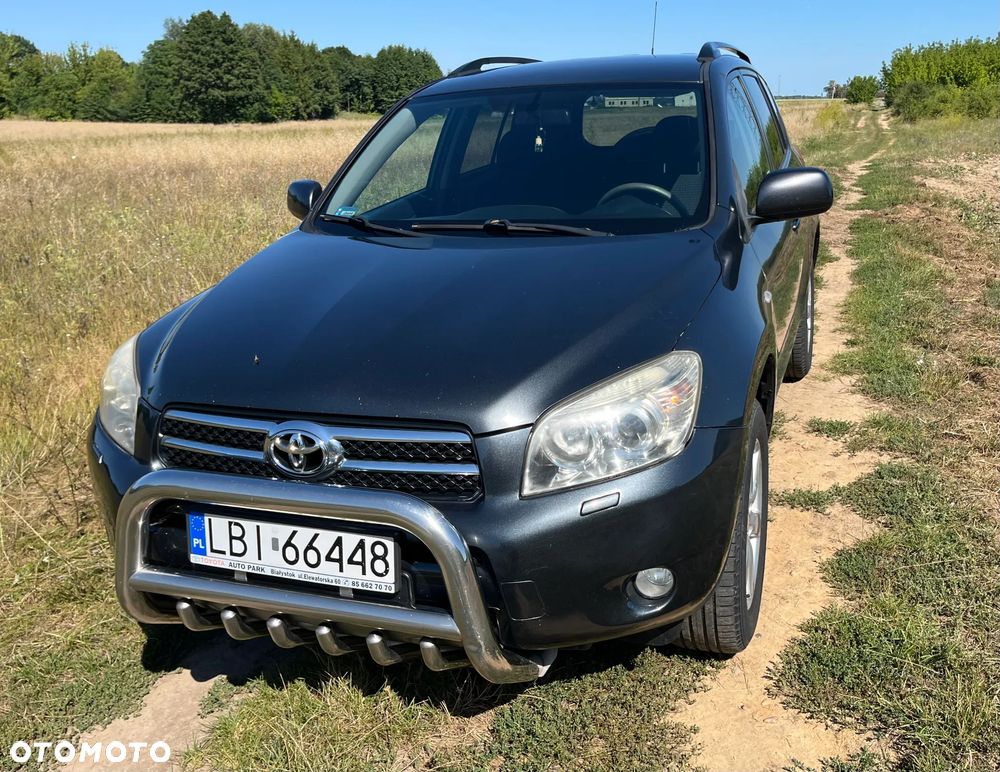 Toyota RAV4 - 37