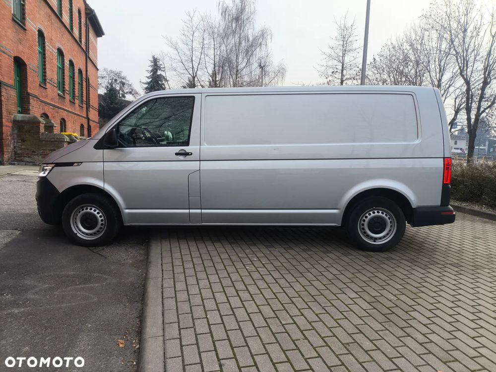 Volkswagen Transporter - 4