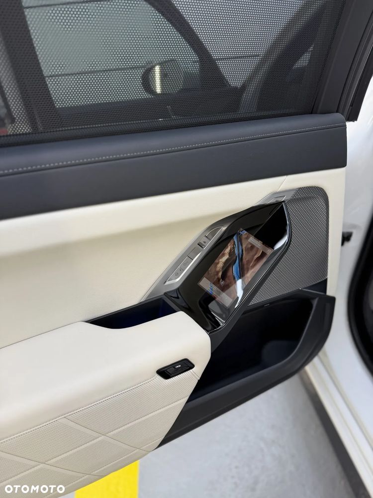 BMW Seria 7 740d xDrive mHEV sport - 12