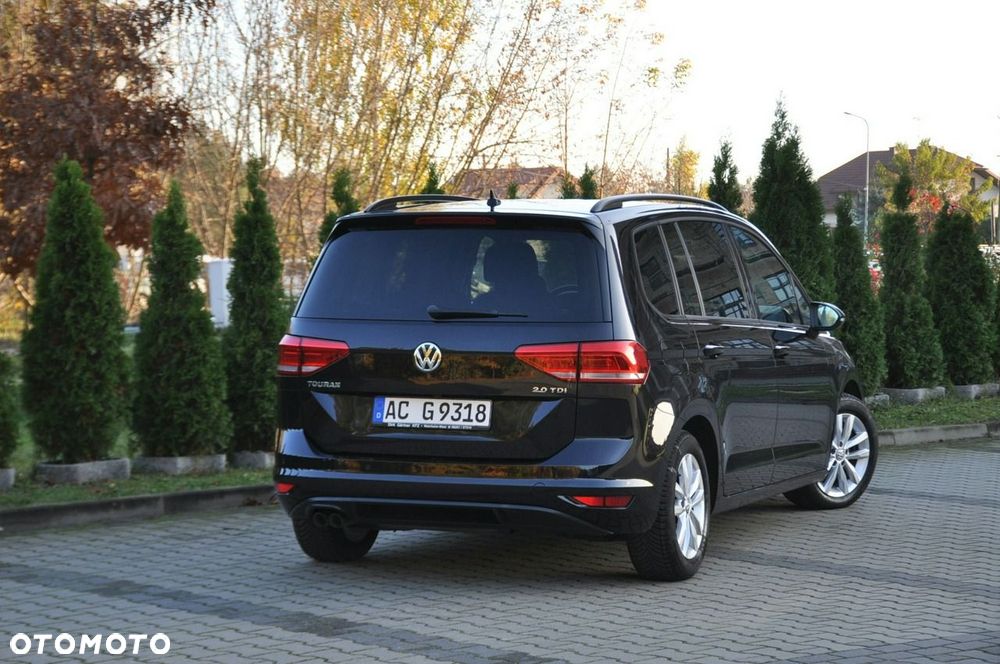 Volkswagen Touran - 7