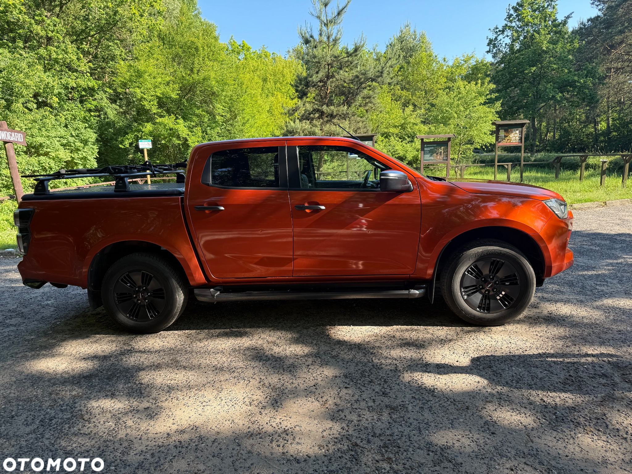 Isuzu D-Max 1.9 DC LSE - 12