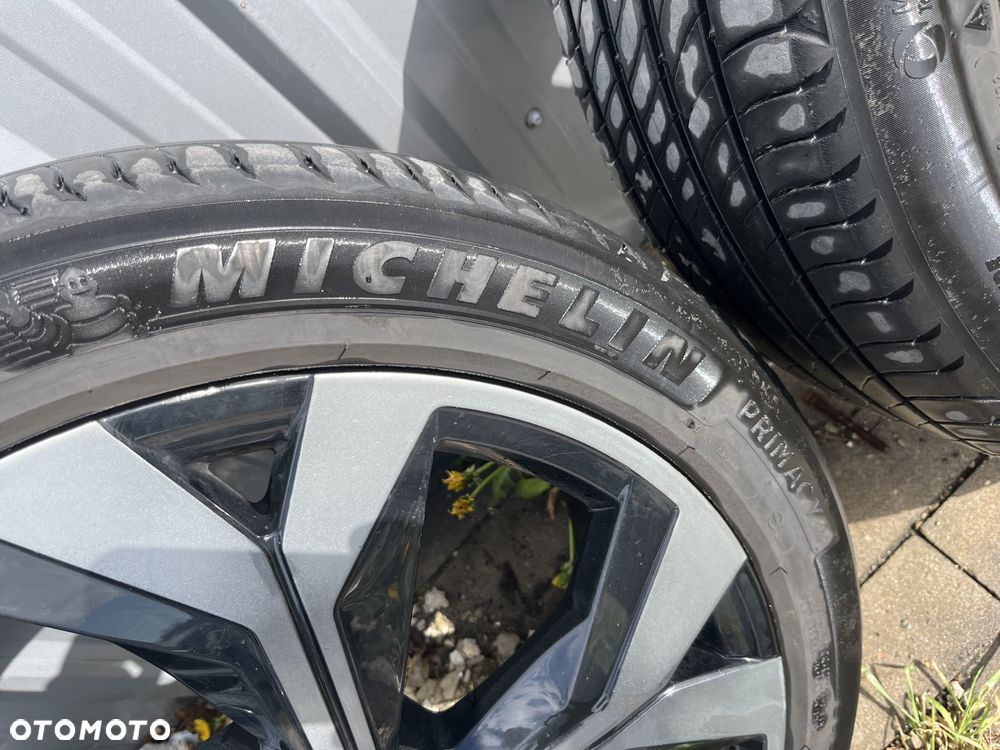 Koła felgi aluminiowe opony 2023r Renault Austral APLINE - 3