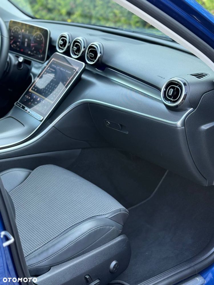 Mercedes-Benz Klasa C 220 d 9G-TRONIC Avantgarde - 20