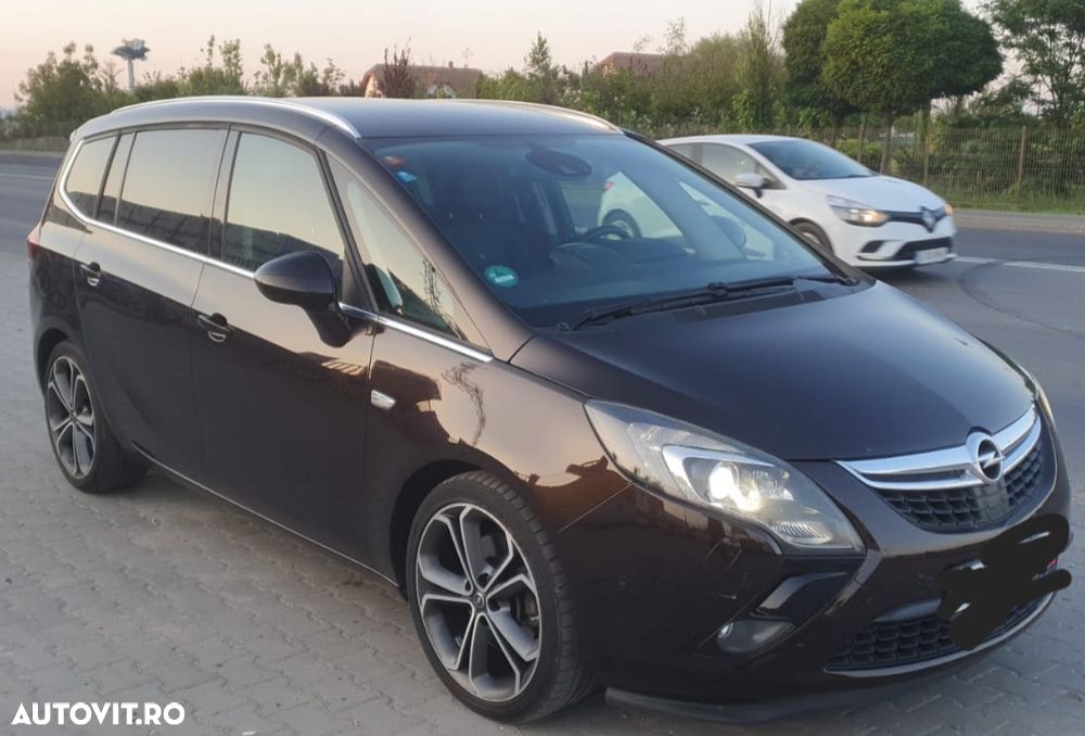 Opel Zafira - 1
