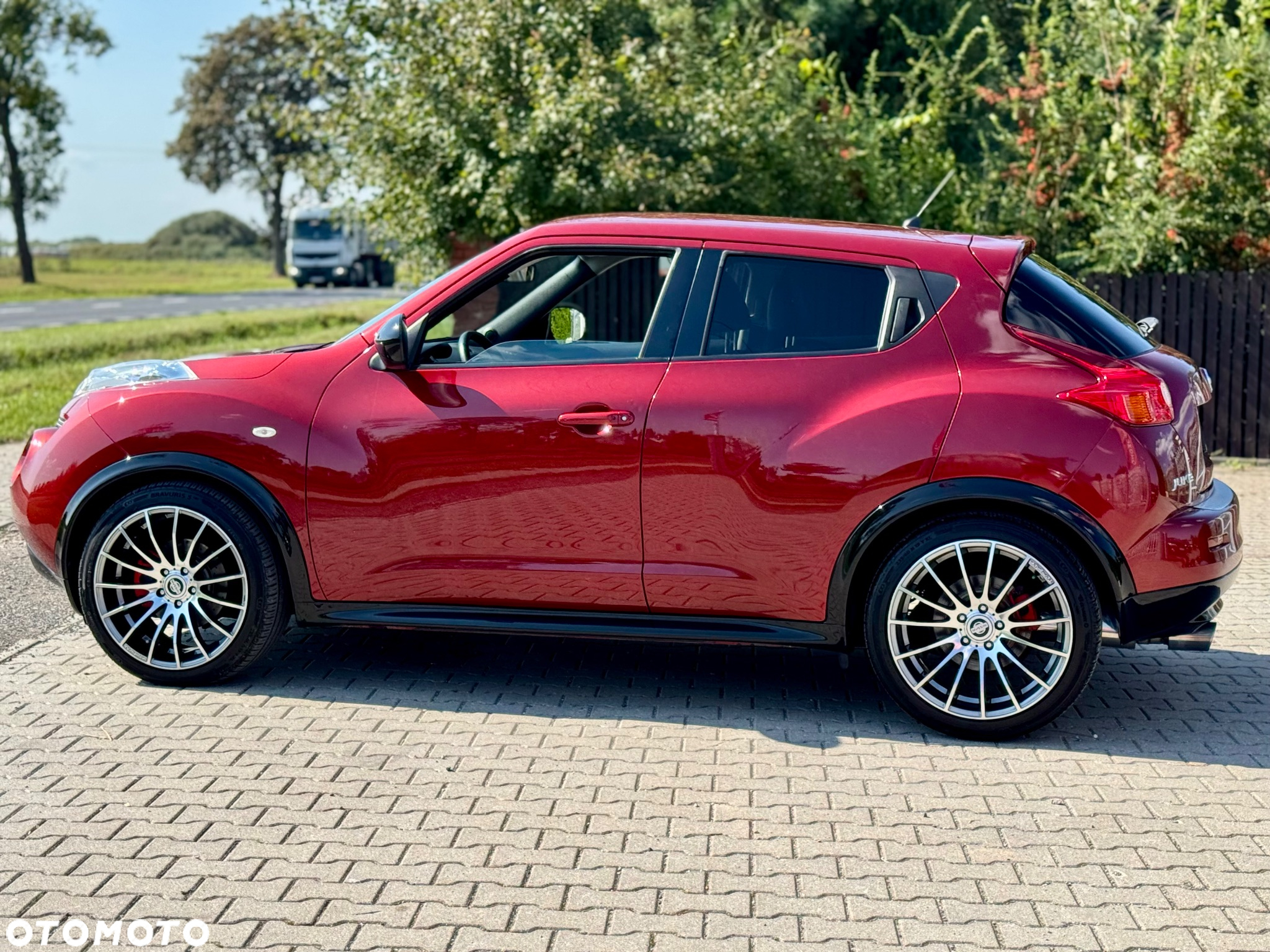 Nissan Juke 1.6 T Tekna - 25