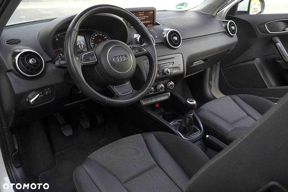 Audi A1 1.6 TDI Ambition - 19