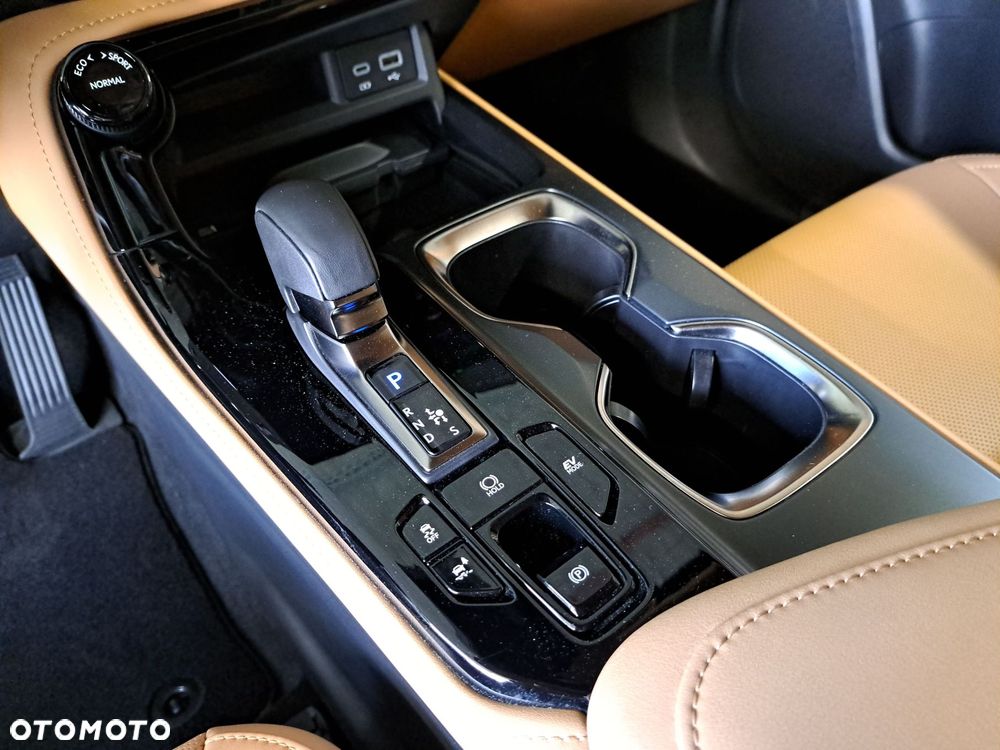 Lexus NX 350h Prestige AWD - 27
