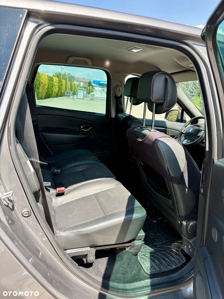 Renault Grand Scenic dCi 110 LIMITED - 7