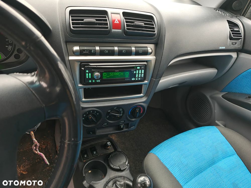 Kia Picanto 1.1 LX - 8