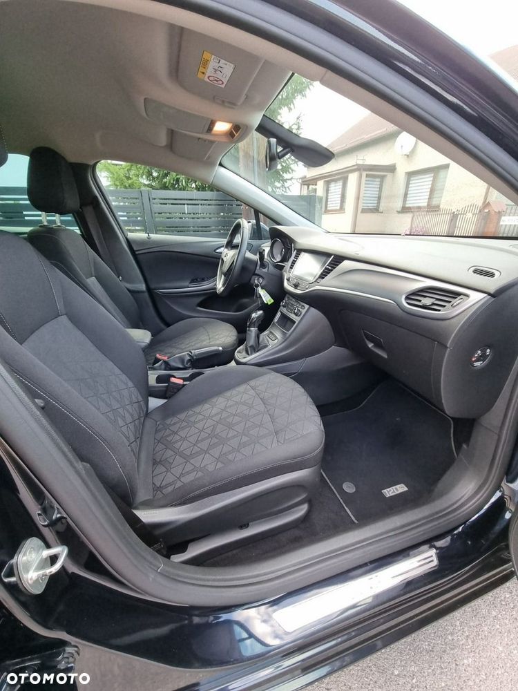 Opel Astra - 11