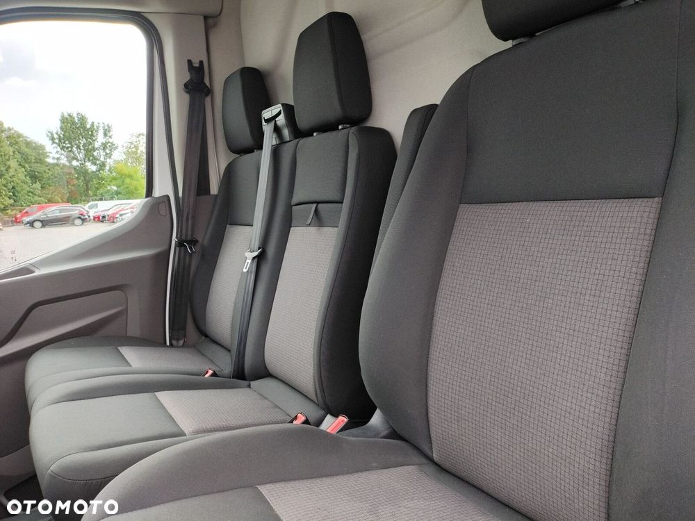 Ford transit - 26