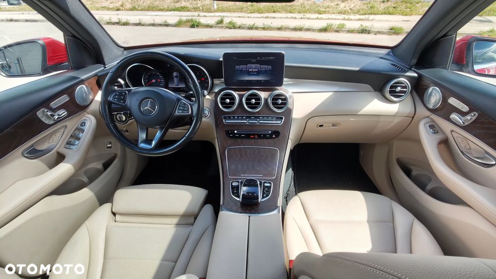 Mercedes-Benz GLC 300 4-Matic - 9