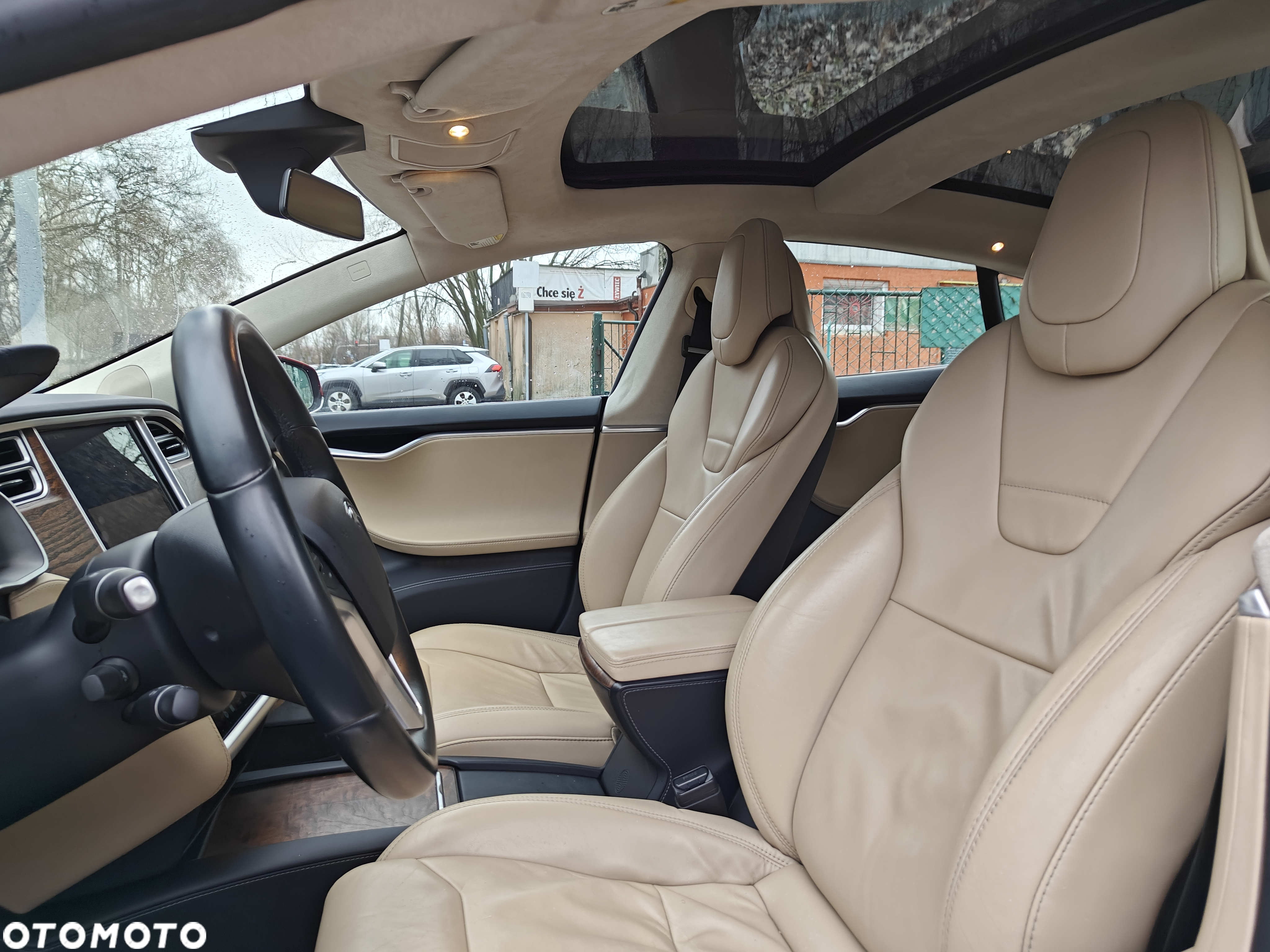 Tesla Model S Standard - 5