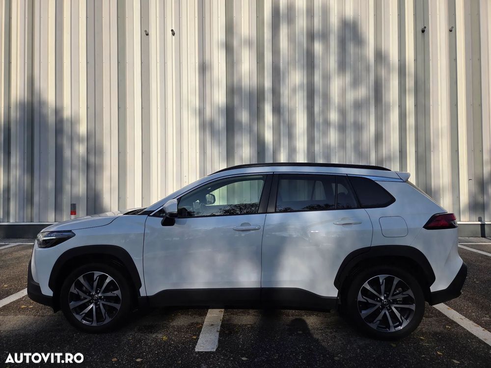 Toyota Corolla Cross - 3