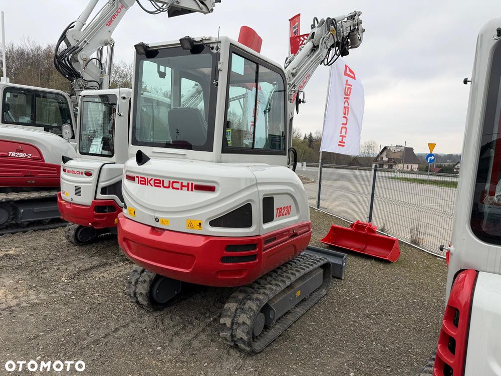 Takeuchi TB230 V3 - 5
