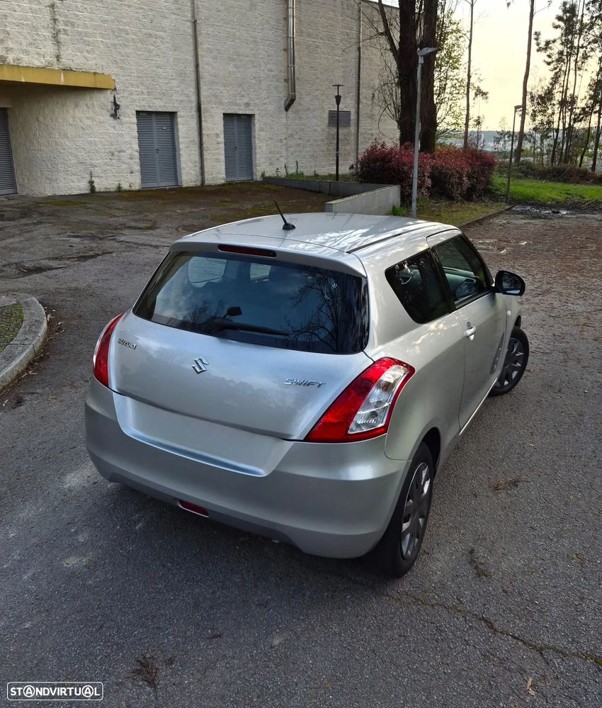 Suzuki Swift - 15