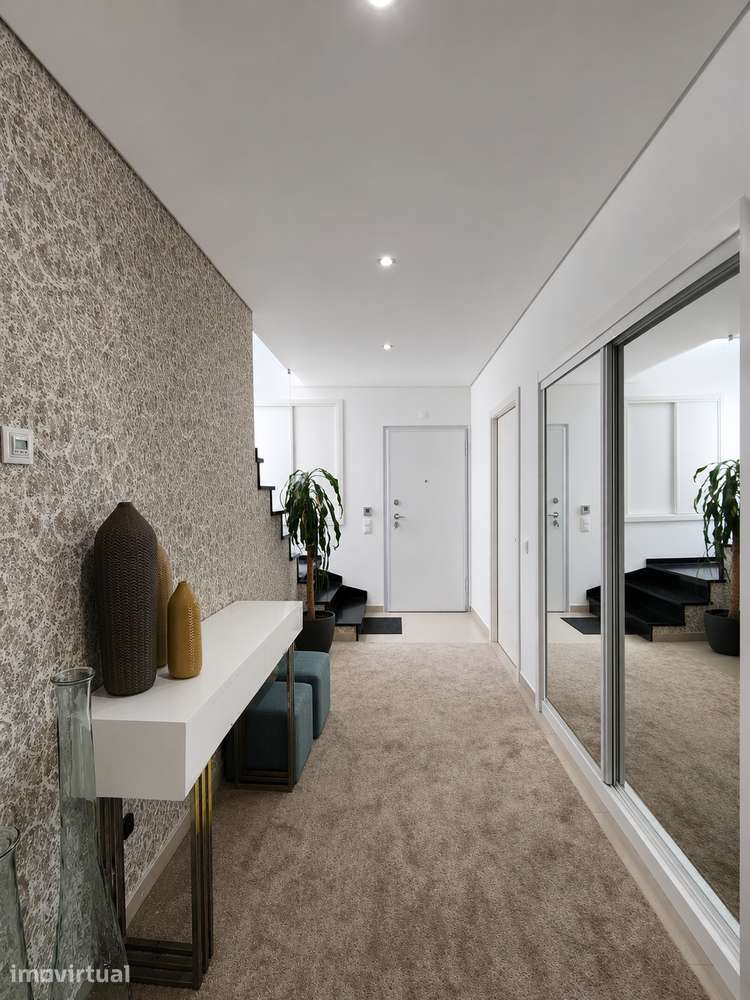 Moradia T4 isolada | Piscina | Cave | Garagem - Grande imagem: 5/16
