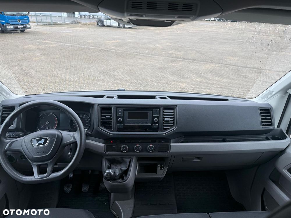 MAN 4X4 / TGE 3.180 DOKA 7-osobowa - 8