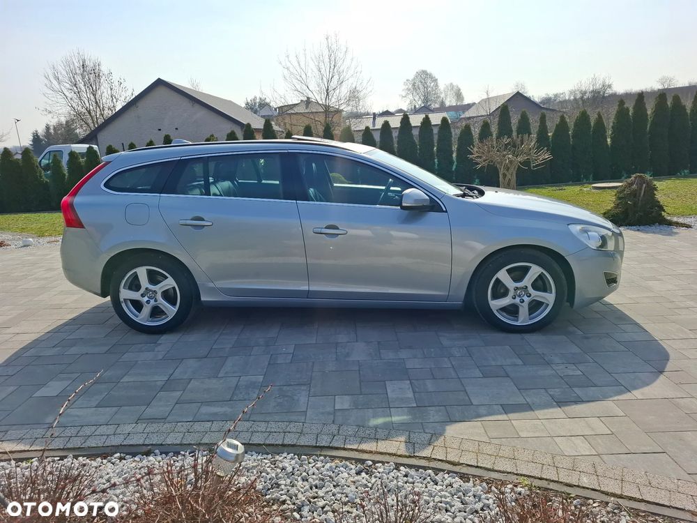 Volvo V60 D3 Edition - 19