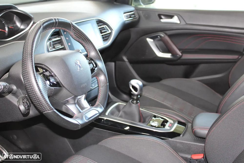 Peugeot 308 PureTech 130 Stop & Start GT-Line Edition - 31