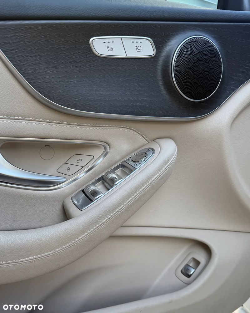 Mercedes-Benz Klasa C - 9