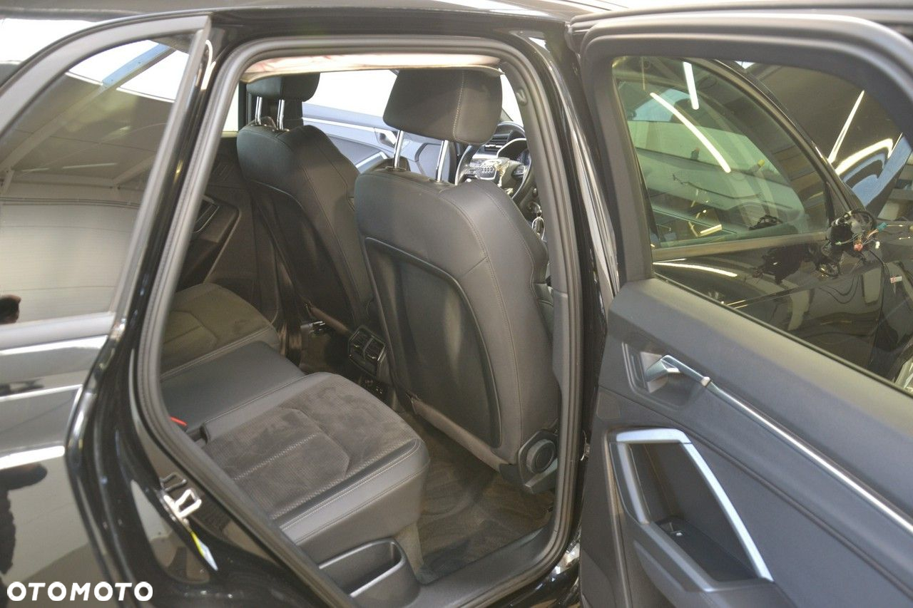 Audi Q3 - 23