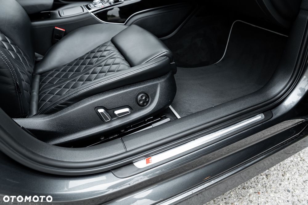 Audi A6 Avant - 25