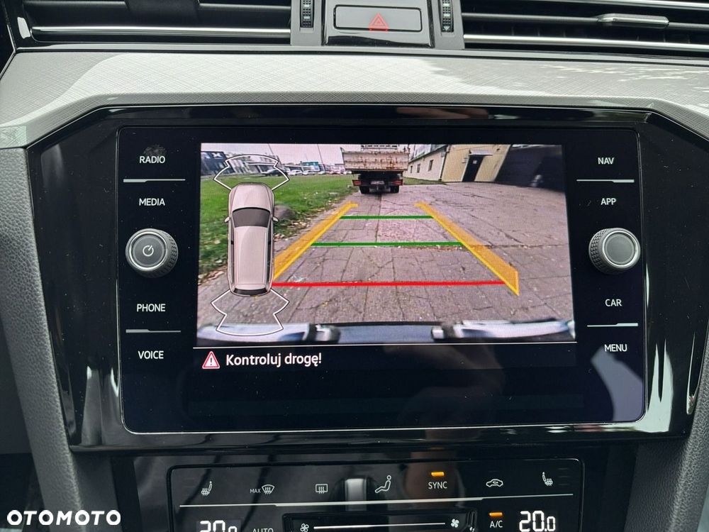 Volkswagen Passat 2022
