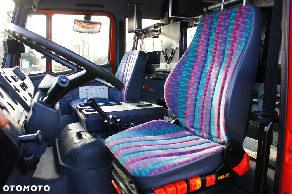 Mercedes-Benz 1124AF Samochód Specjalny -Pożarniczy  napęd 4x4 Mały Przebieg 32 tyś km  Stan Perfekt - 29