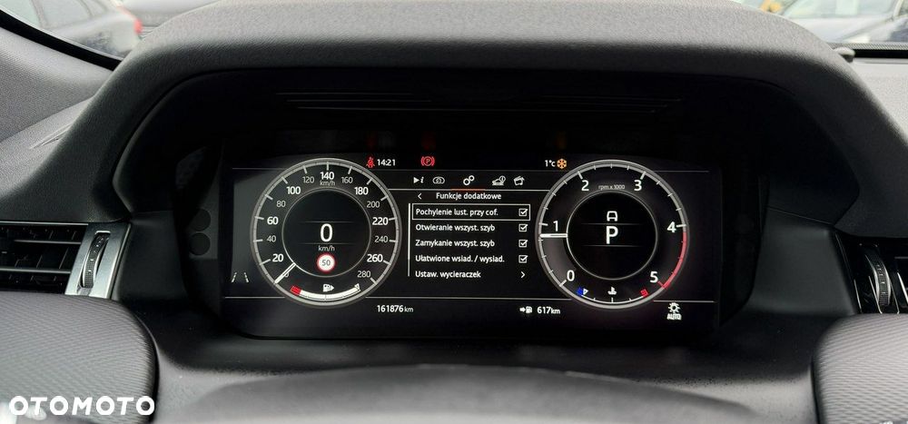 Land Rover Discovery Sport D240 R-Dynamic HSE - 30